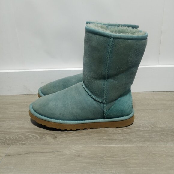 UGG Classic Sheepskin Lined Mint Green Boot Size 9 - Picture 4 of 11